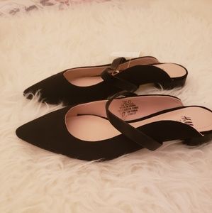 Black mule slides